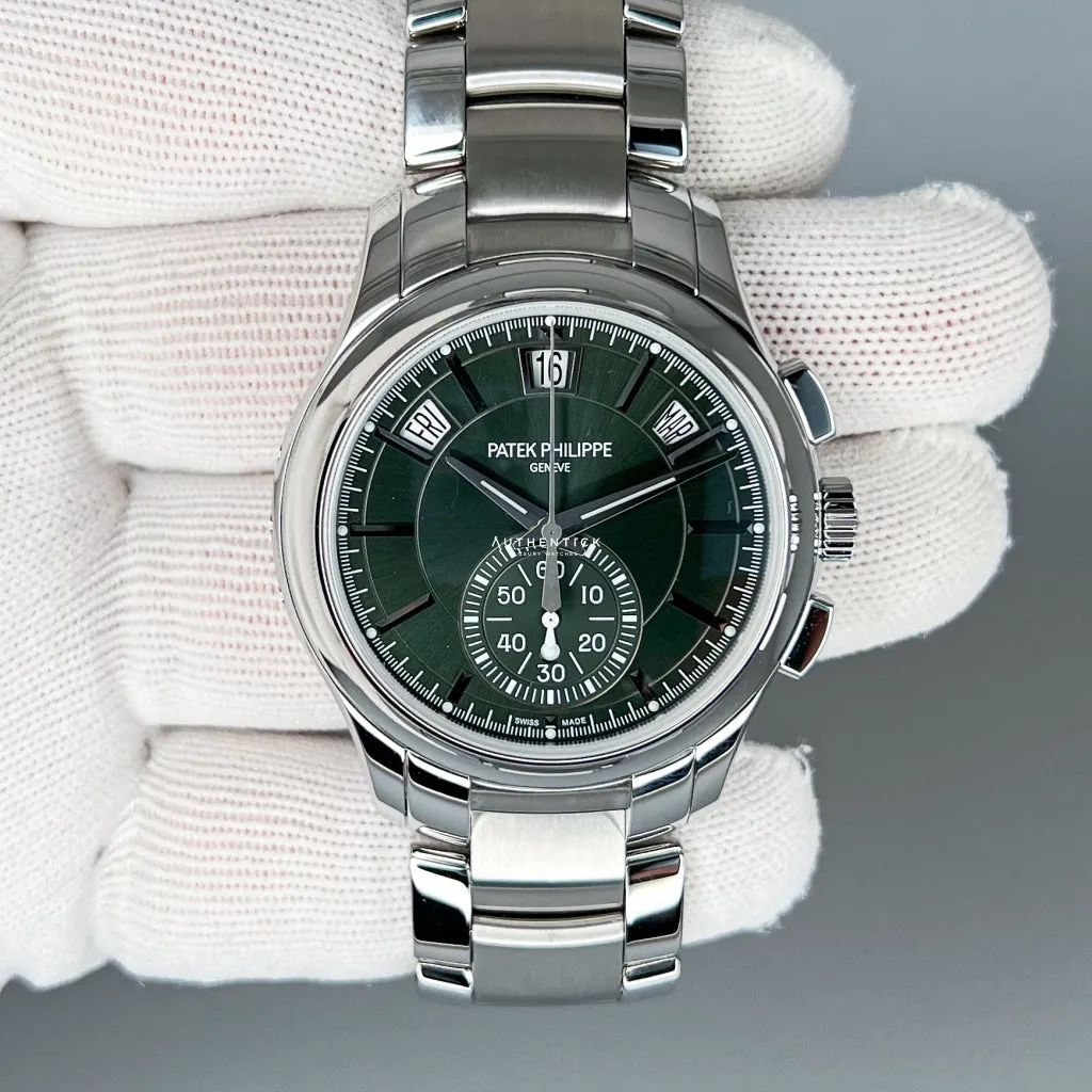 Patek Philippe Annual Calendar Chronograph 5905/1A-001 42mm Green 1