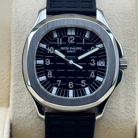 Patek Philippe Aquanaut 5065A-001 38mm Stainless steel Black