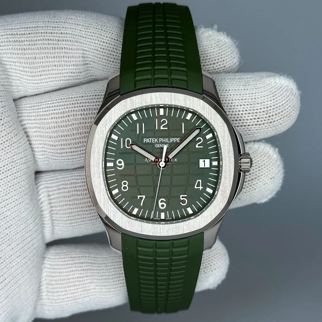 Patek Philippe Aquanaut 5168G-010 40mm Green 1