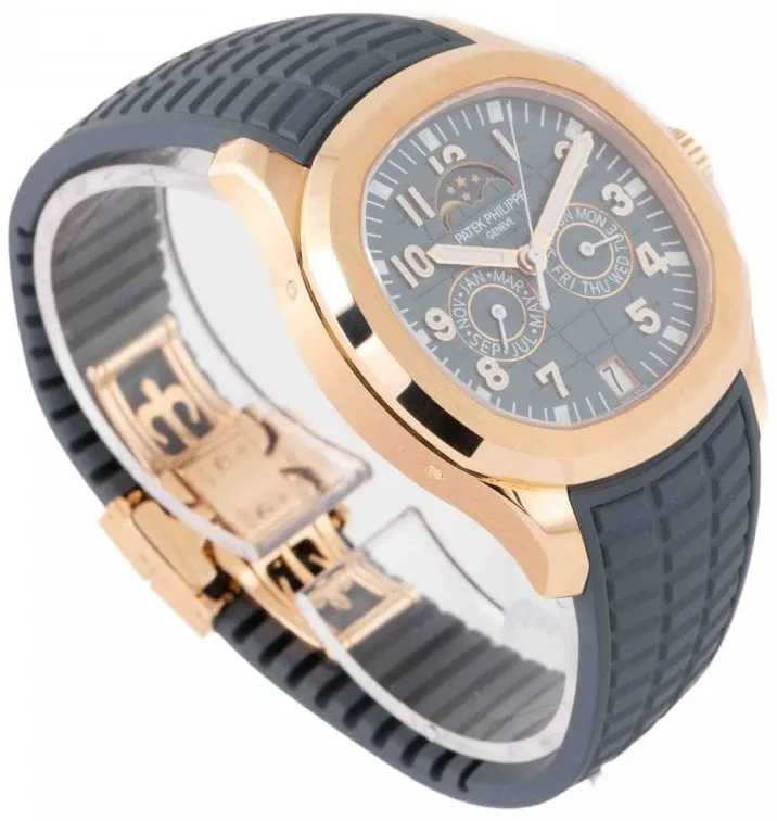 Patek Philippe Aquanaut 5261R-001 40mm Rose gold Blue 2