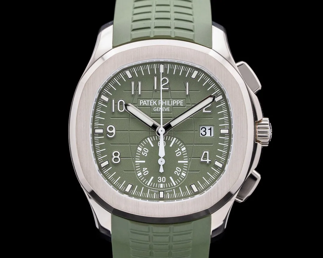 Patek Philippe Aquanaut 5968G-010 42mm White gold Green