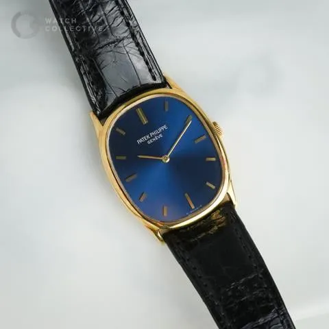 Patek Philippe Ellipse 3846 32mm Yellow gold Blue