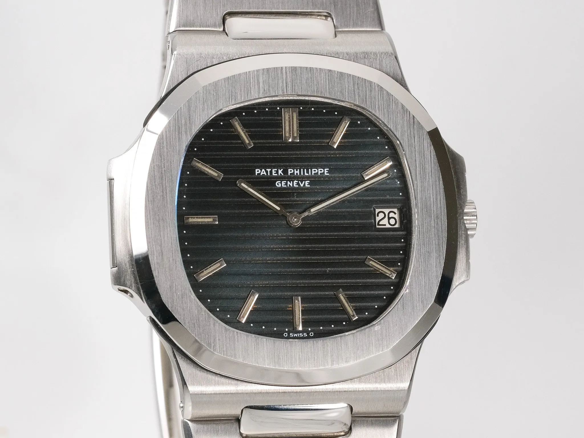 Patek Philippe Nautilus 3700 42mm Blue 2