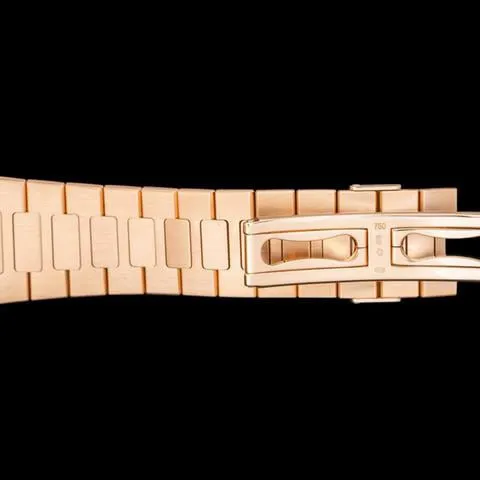 Patek Philippe Nautilus 5711/1R-001 38mm Rose gold Brown 7