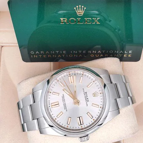 Rolex Oyster Perpetual 41 124300 41mm Stainless steel Silver