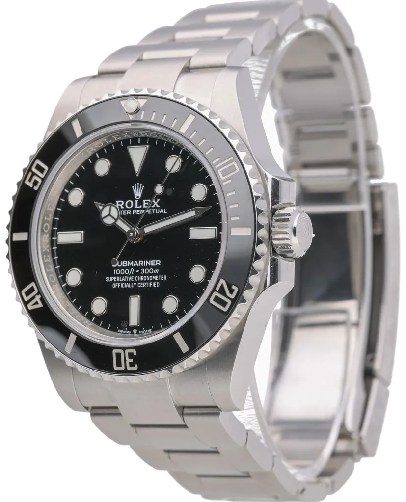 Rolex Submariner 124060 41mm Oystersteel Black 3