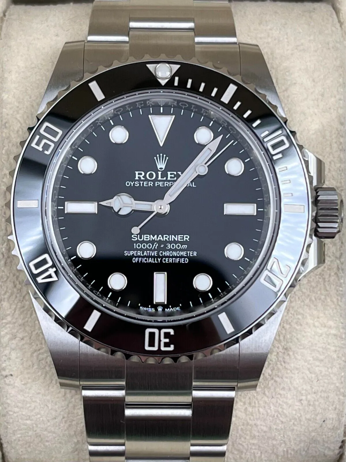 Rolex Submariner 124060 41mm Stainless steel Black 3