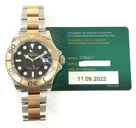 Rolex Yacht-Master 40 126621 40mm Yellow gold and Stainless steel Black