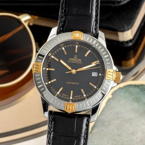 Union Glashütte 26-11-14-12-10 39mm Yellow gold and Stainless steel Black