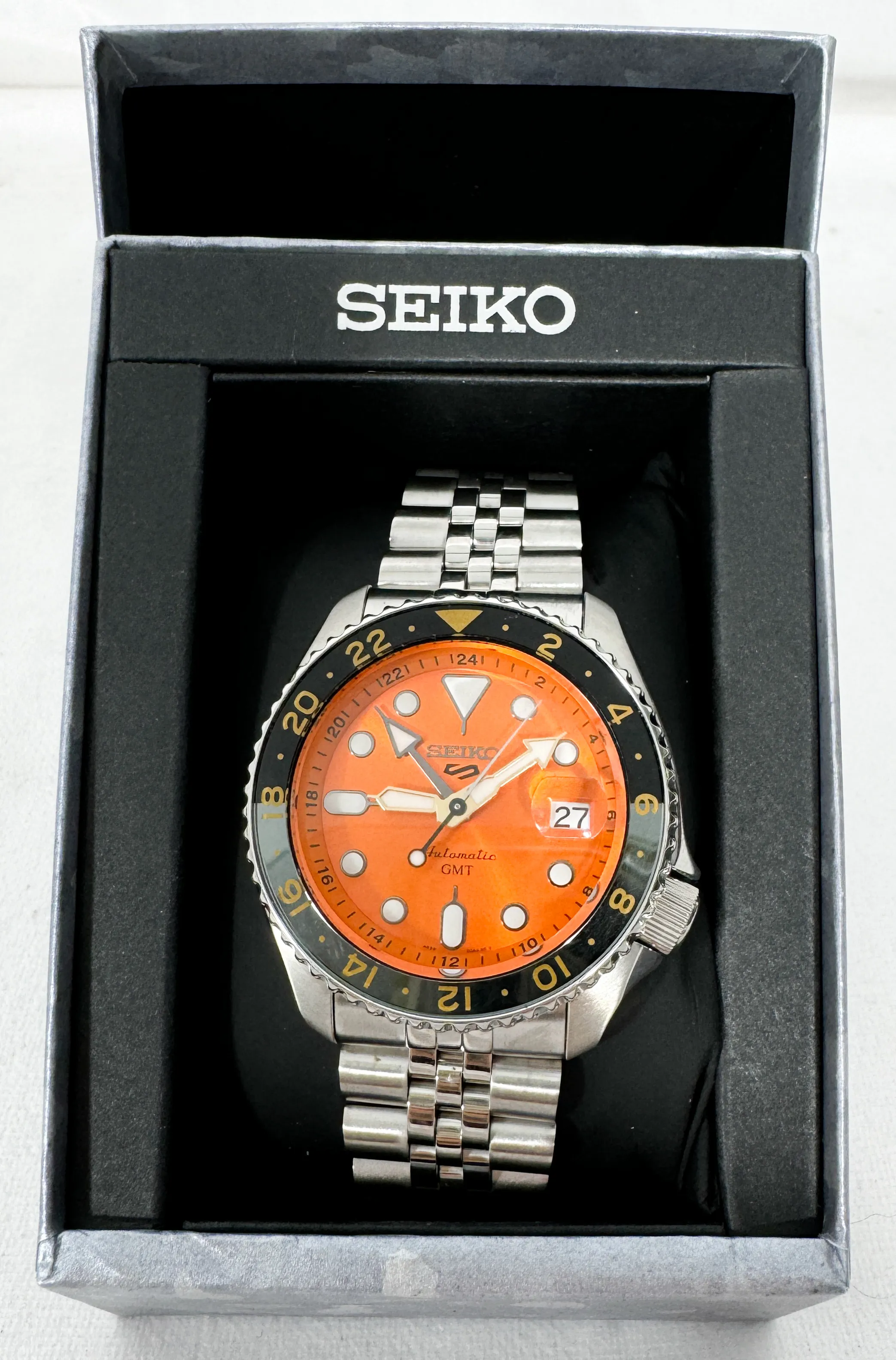 Seiko 5 Sports SRPD59 42.5mm Stainless steel Orange