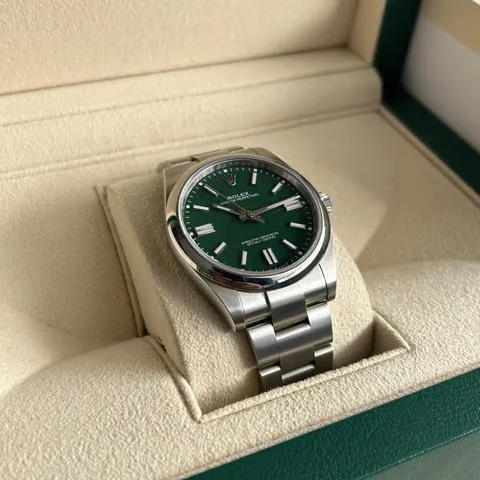 Rolex Oyster Perpetual 41 124300 41mm Stainless steel Green 12