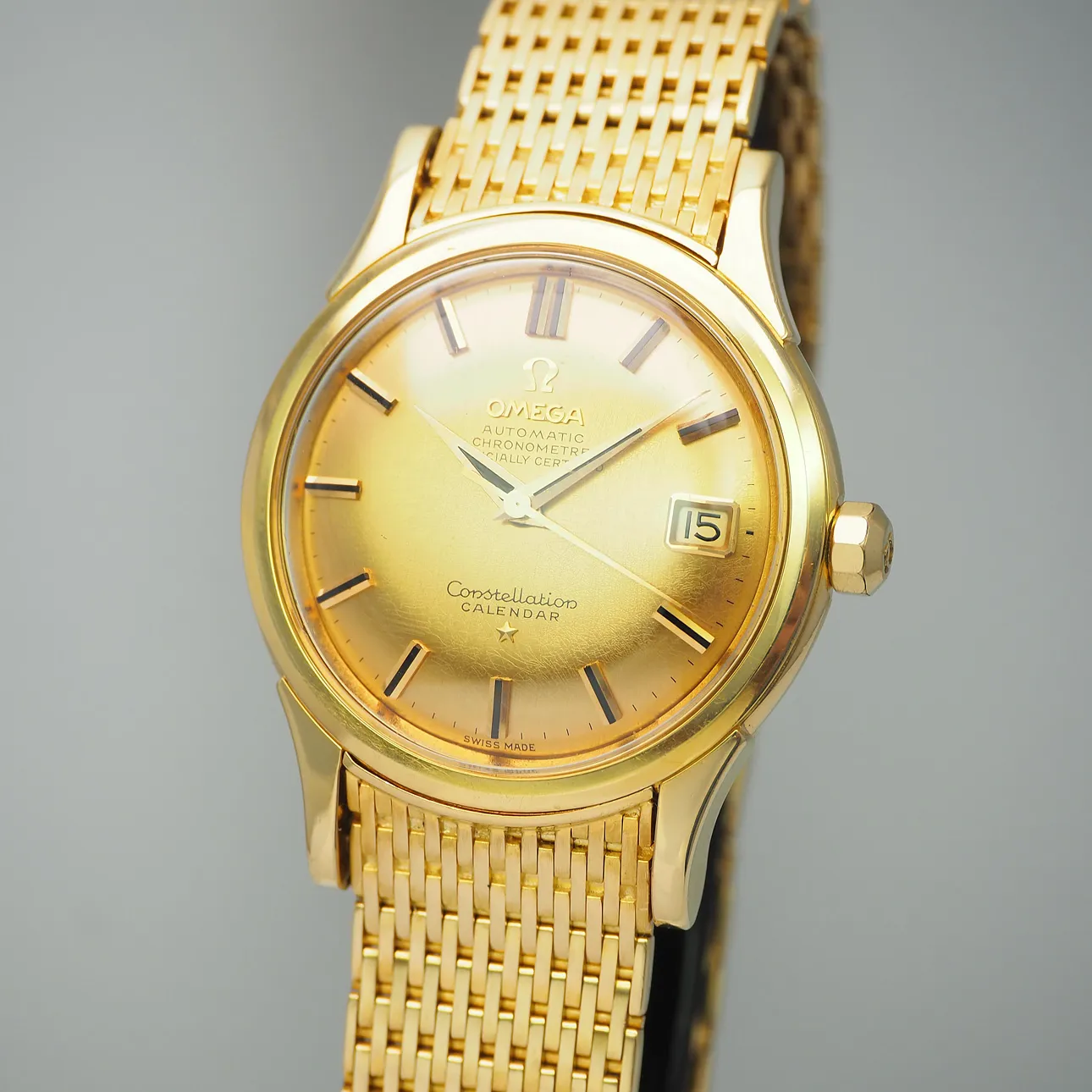 Omega Constellation Calendar 2954 35mm Yellow gold 1