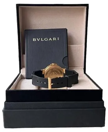 Bulgari Diagono SD 38 G 38mm Yellow gold Black 8