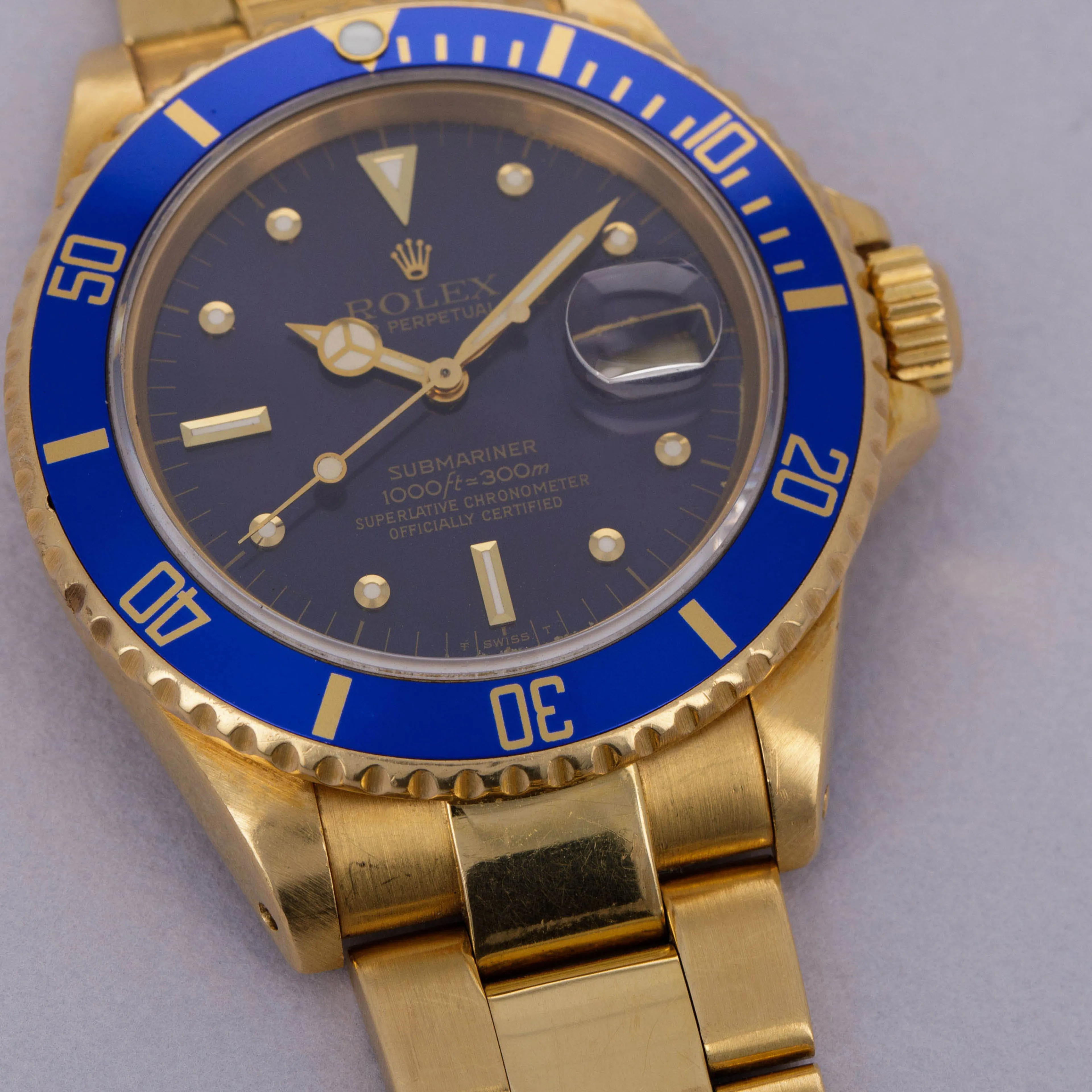 Rolex Submariner 16808 40mm Yellow gold Blue 1