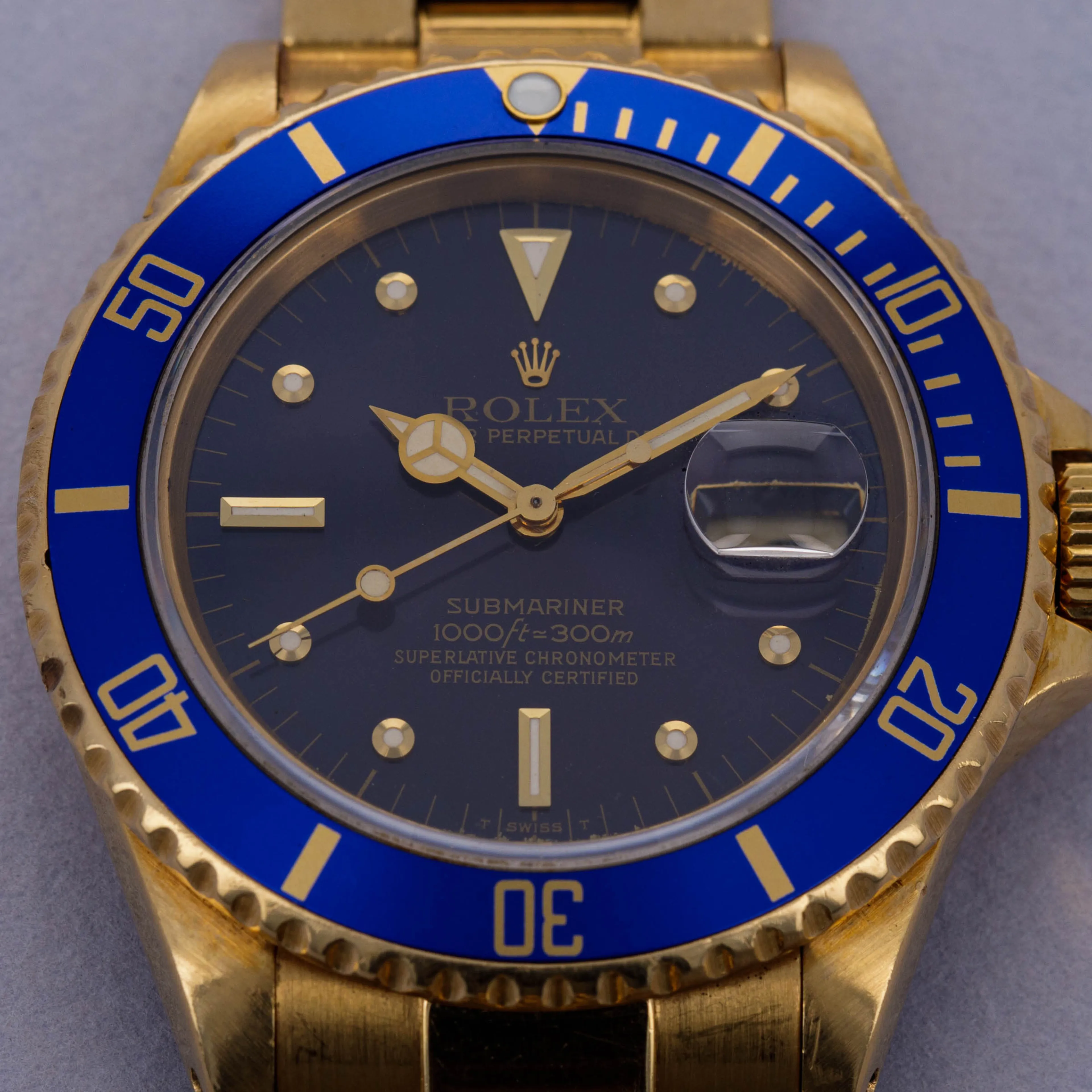 Rolex Submariner 16808 40mm Yellow gold Blue 11