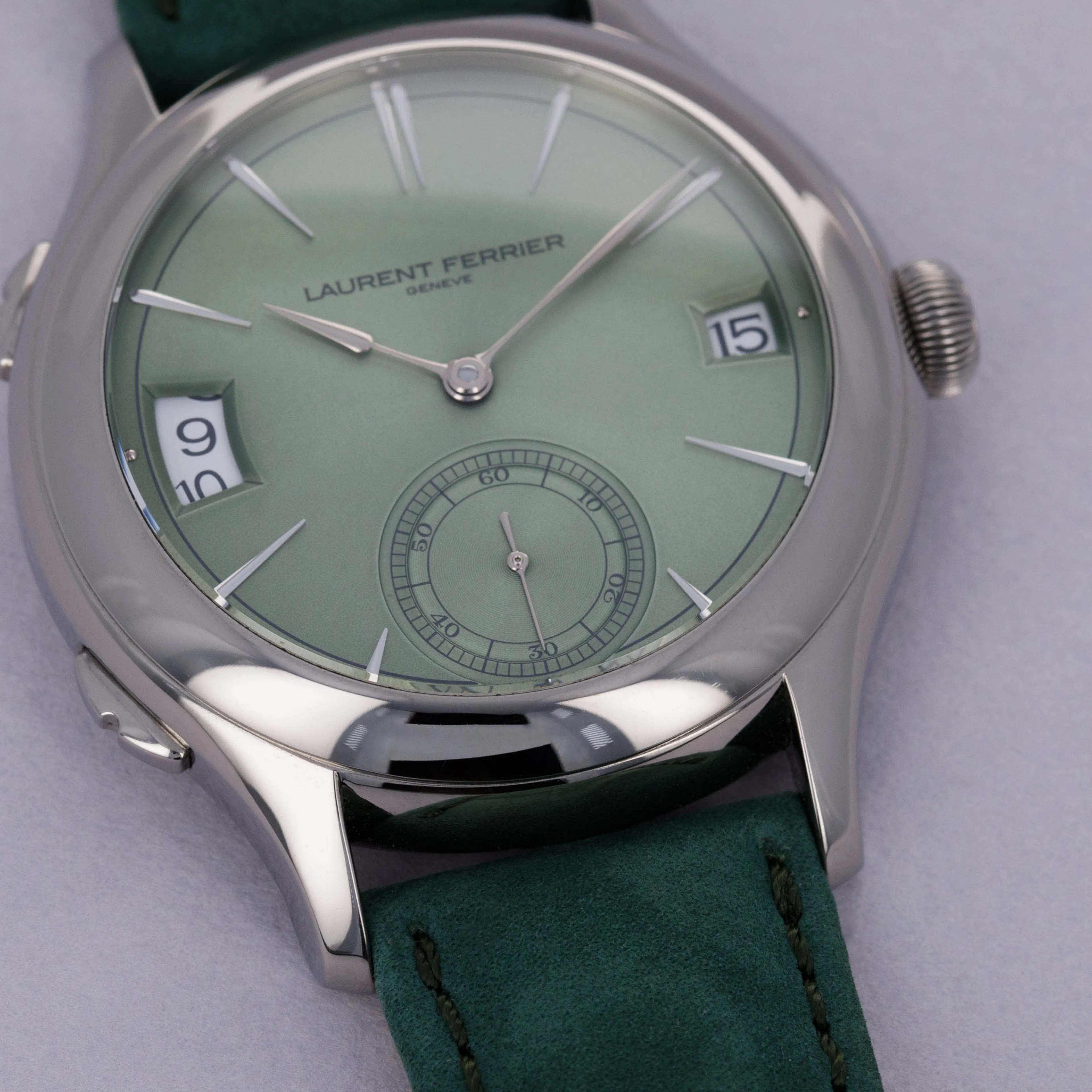 Laurent Ferrier Classic LCF007.T1.V8G 41mm Titanium Green 1