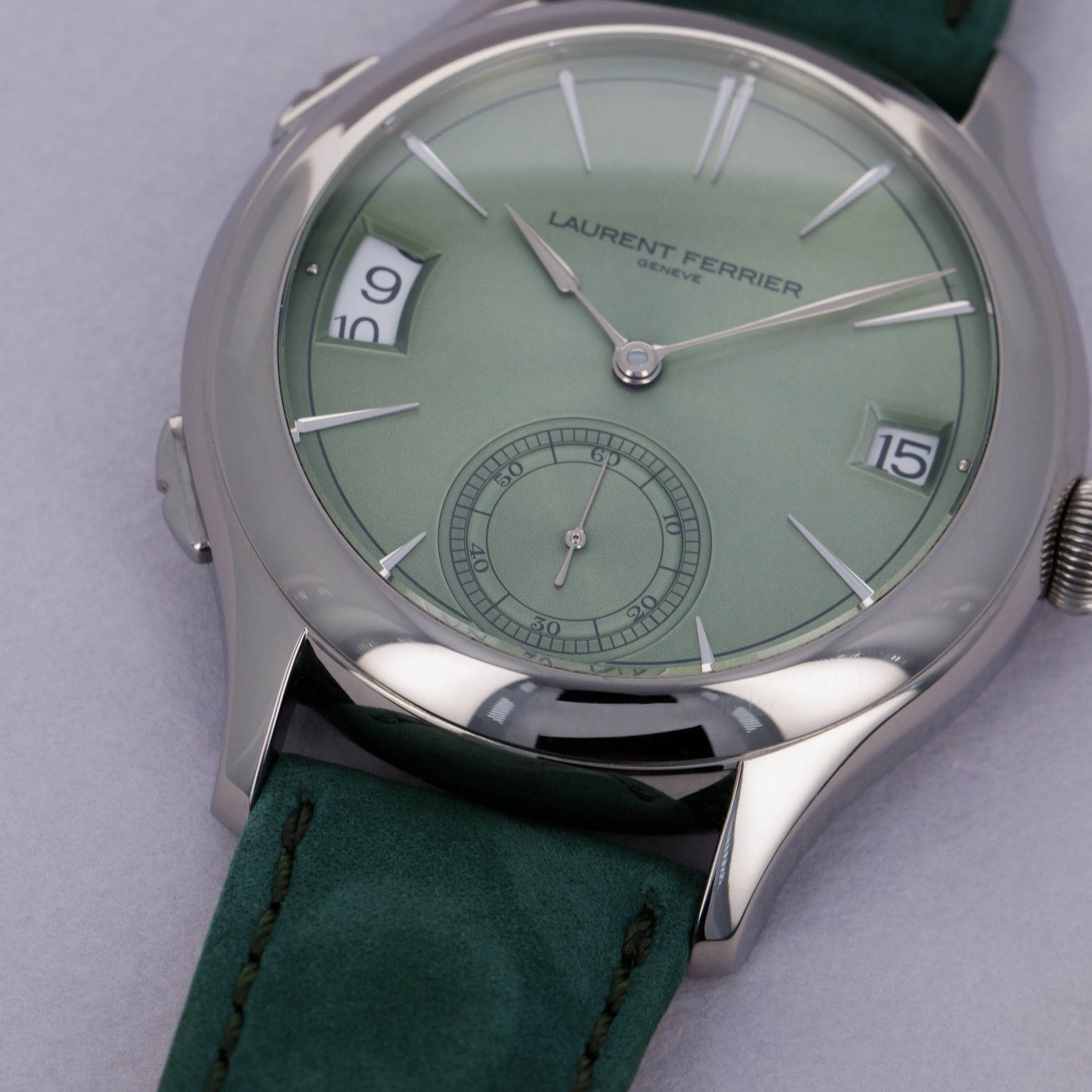 Laurent Ferrier Classic LCF007.T1.V8G 41mm Titanium Green 2