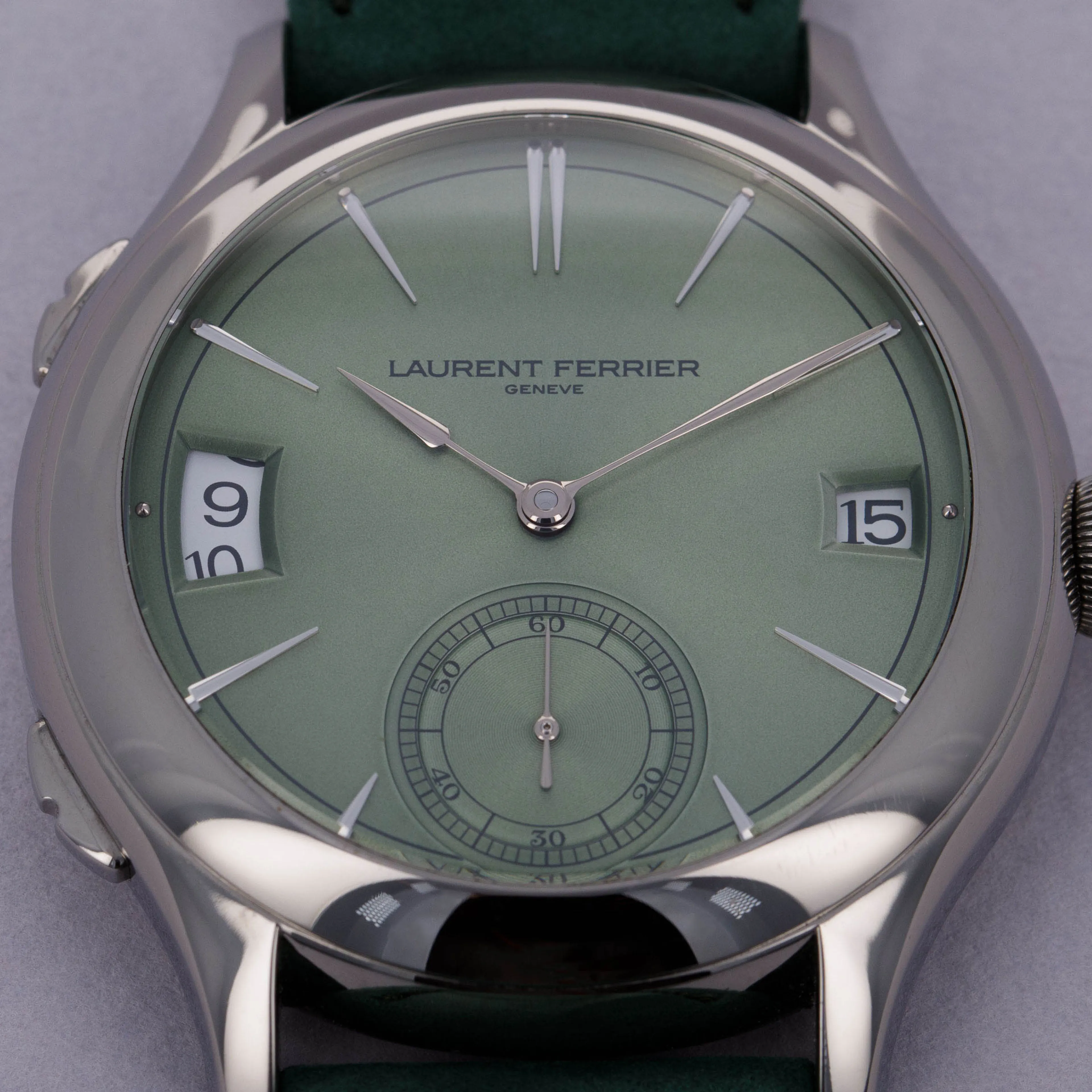 Laurent Ferrier Classic LCF007.T1.V8G 41mm Titanium Green 11