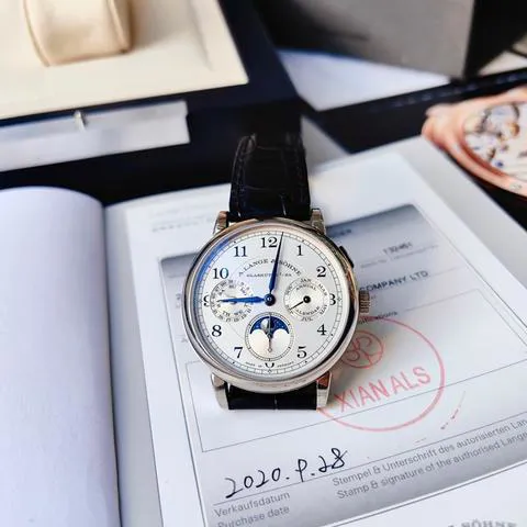 A. Lange & Söhne 1815 238.026 40mm White gold Silver