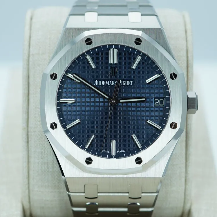 Audemars Piguet Royal Oak 15500ST.OO.1220ST.01 41mm Stainless steel Blue