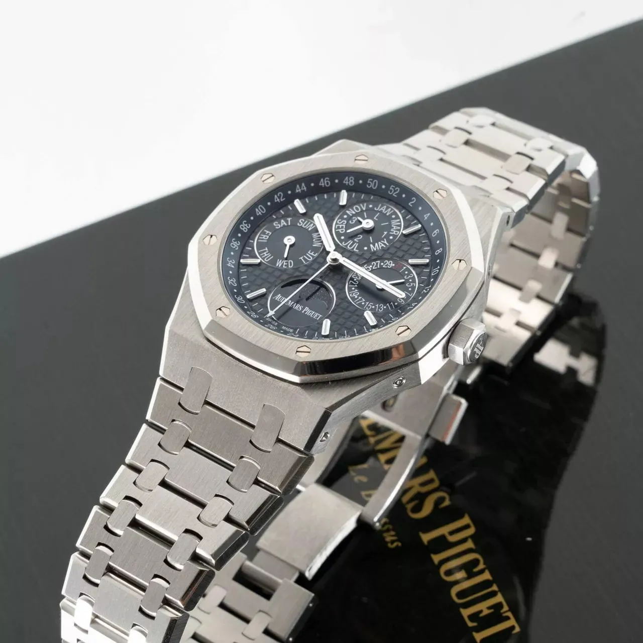 Audemars Piguet Royal Oak Perpetual Calendar 26574ST.OO.1220ST.02 41mm Stainless steel Blue 1