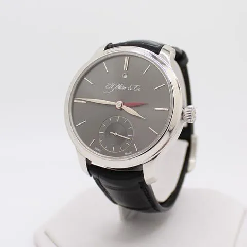 H. Moser & Cie. 326.134-003 34mm Platinum Gray 1