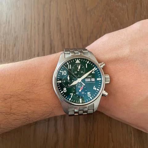 IWC Pilot IW388104 41mm Stainless steel Green