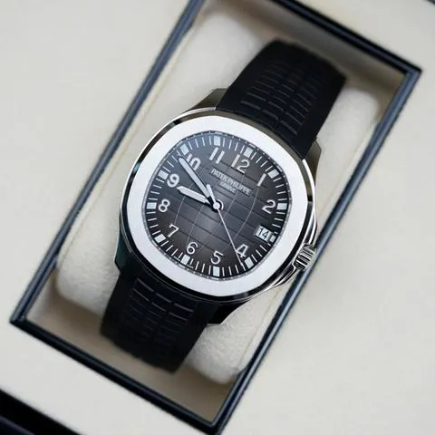 Patek Philippe Aquanaut 5167A-001 40mm Stainless steel Black 8