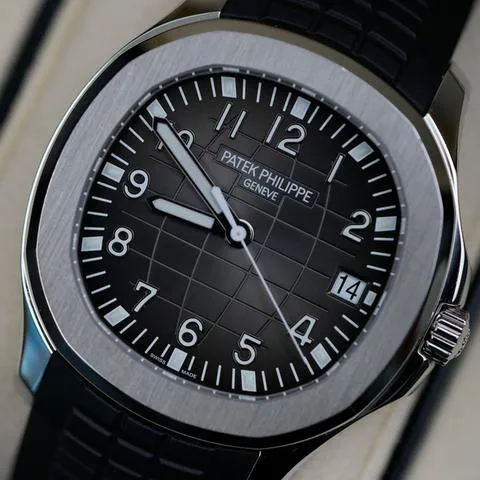 Patek Philippe Aquanaut 5167A-001 40mm Stainless steel Black 9