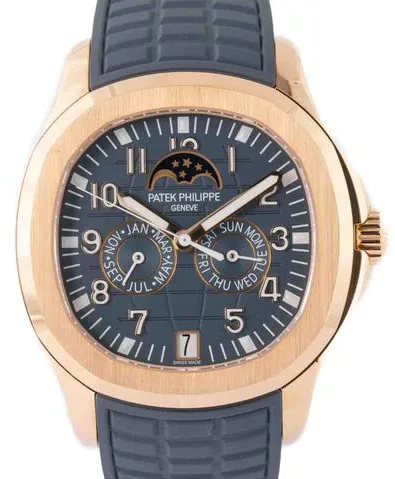 Patek Philippe Aquanaut 5261R-001 40mm Rose gold Blue 4