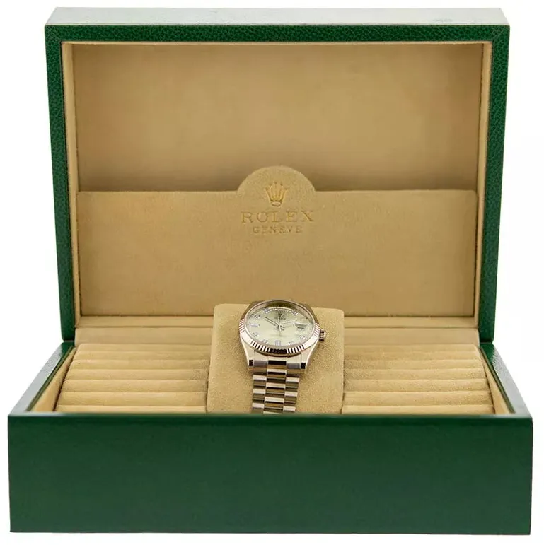 Rolex Day-Date 36 118239-0086 36mm White gold Silver 3