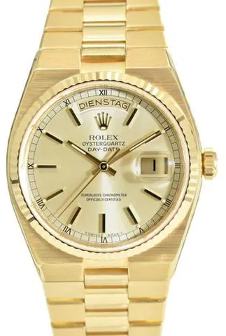 Rolex Day-Date Oysterquartz 19018 36mm Yellow gold Champagne