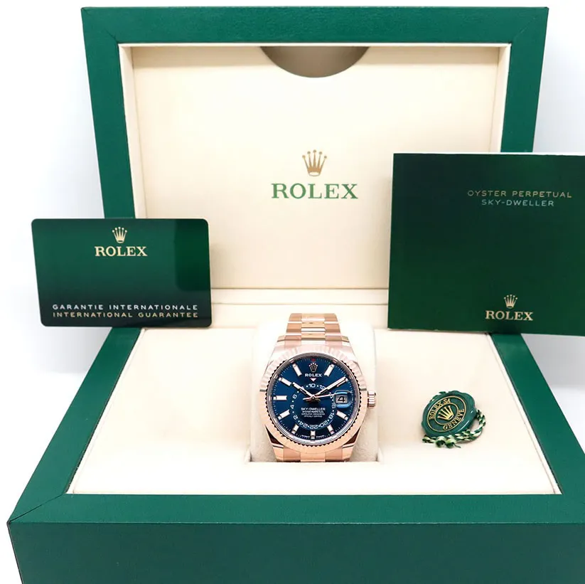 Rolex Sky-Dweller 336935-0001 42mm Everose gold Blue and Green 6