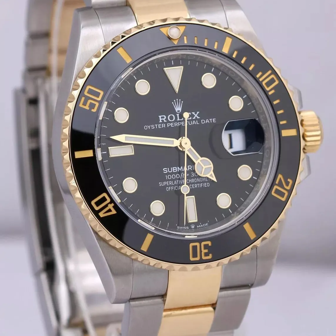 Rolex Submariner 126613LN-0002 41mm Yellow gold and Oystersteel Black 2