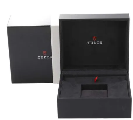 Tudor Black Bay Dark 79230DK 41mm Stainless steel Black 8