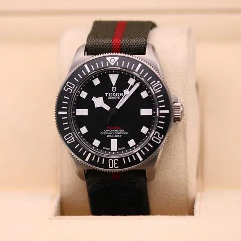 Tudor Pelagos FXD 25717N 42mm Titanium Black