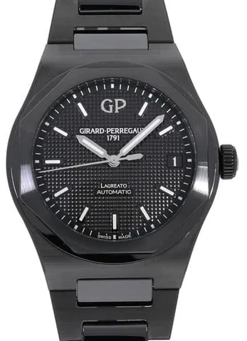 Girard-Perregaux Laureato 81010-32-631-32A 42mm Ceramic Black