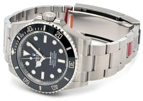 Rolex Submariner 124060 41mm Stainless steel Black 3