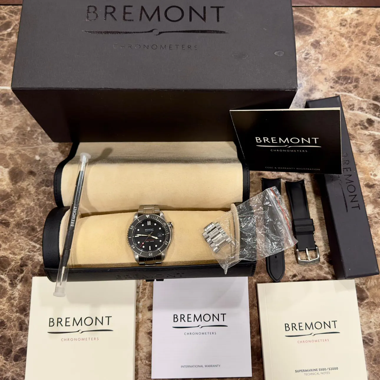 Bremont Supermarine S500 43mm Stainless steel Black 7