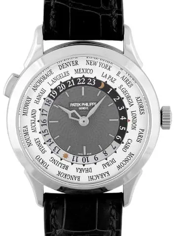 Patek Philippe World Time 5230G-014 38.5mm White gold White and Gray