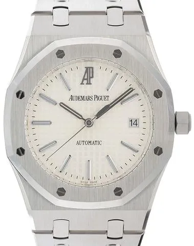 Audemars Piguet Royal Oak 15300ST.OO.1220ST.01 39mm Stainless steel Silver