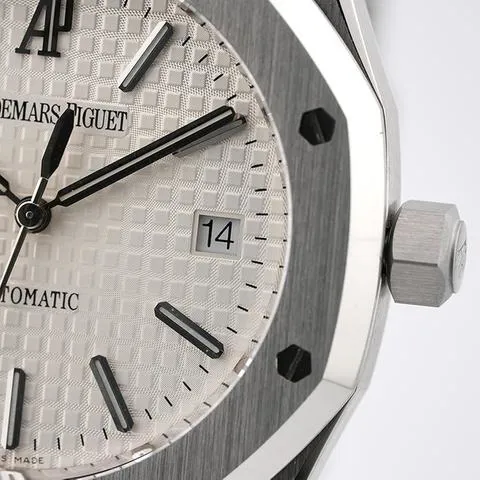 Audemars Piguet Royal Oak 15300ST.OO.1220ST.01 39mm Stainless steel Silver 13