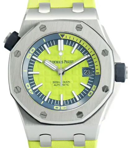 Audemars Piguet Royal Oak Offshore Diver 15710ST.OO.A038CA.01 42mm Stainless steel Green