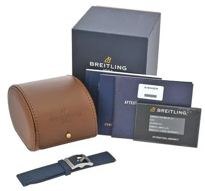 Breitling Avenger A17318101C1A1 43mm Stainless steel Blue 4