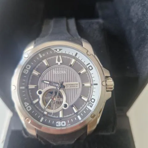 Bulova Precisionist 44mm 7