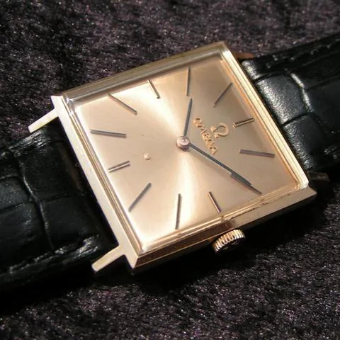 Omega Classic 111.071 26mm Yellow gold Gold 7