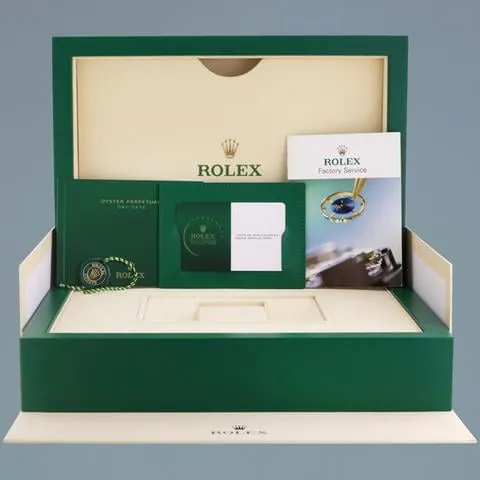 Rolex Day-Date 40 228206 40mm Platinum Blue 6