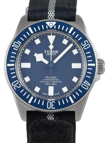 Tudor Pelagos 25707B 42mm Titanium Blue