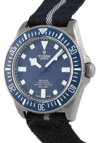 Tudor Pelagos 25707B 42mm Titanium Blue 1