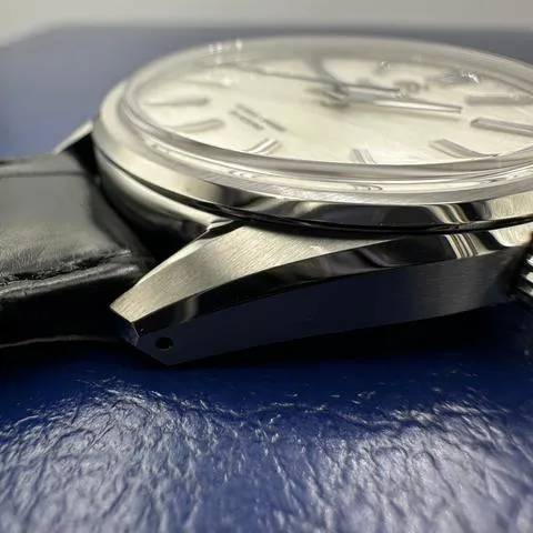 Grand Seiko Evolution 9 SLGW003 Titanium 6